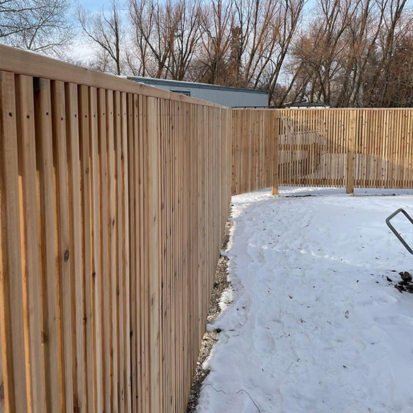 wood-fence-cedar.jpg (162 KB)