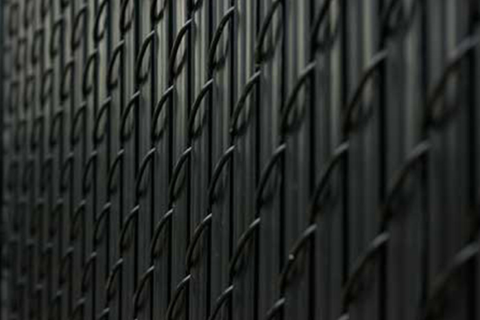 residential-chain-link-inserts.jpg (60 KB)